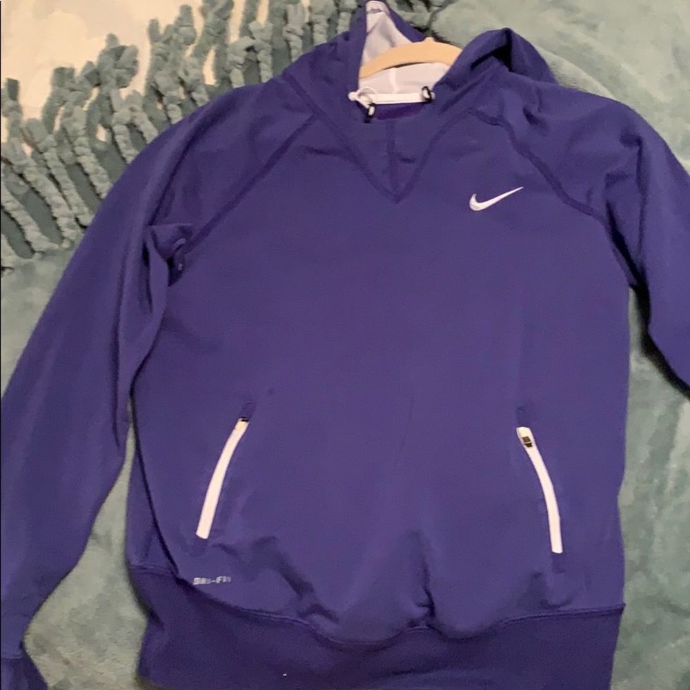 NIKE Dri-fit hooded sweatshirt size XS